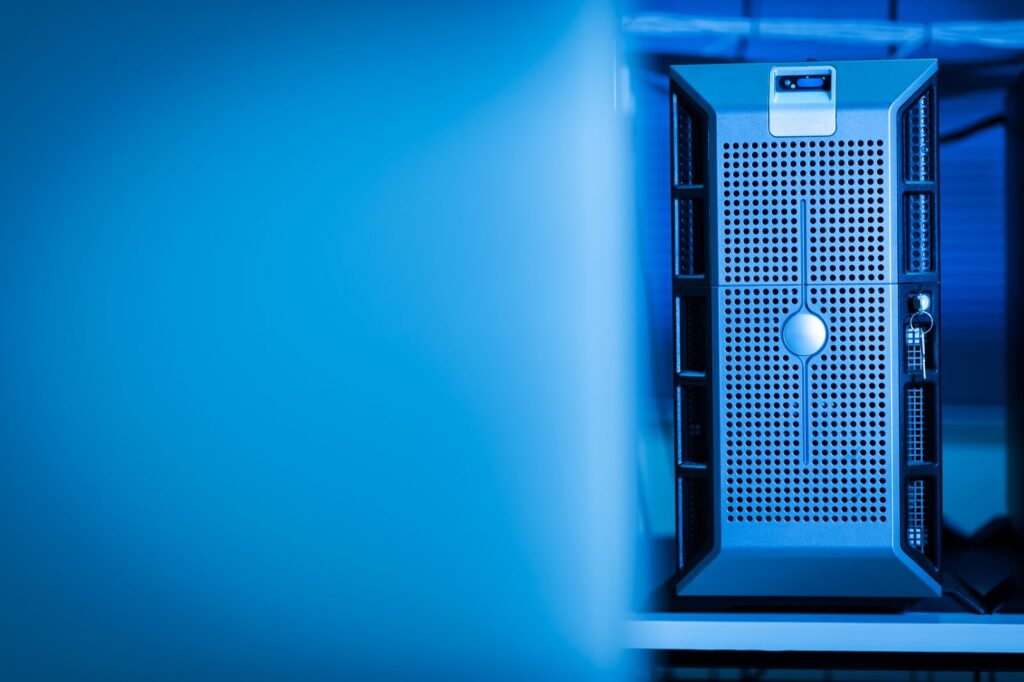 Serveur informatique dans un centre de données